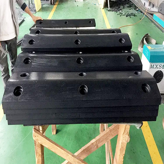 China UHMW PE Plate for Marine Fenders
