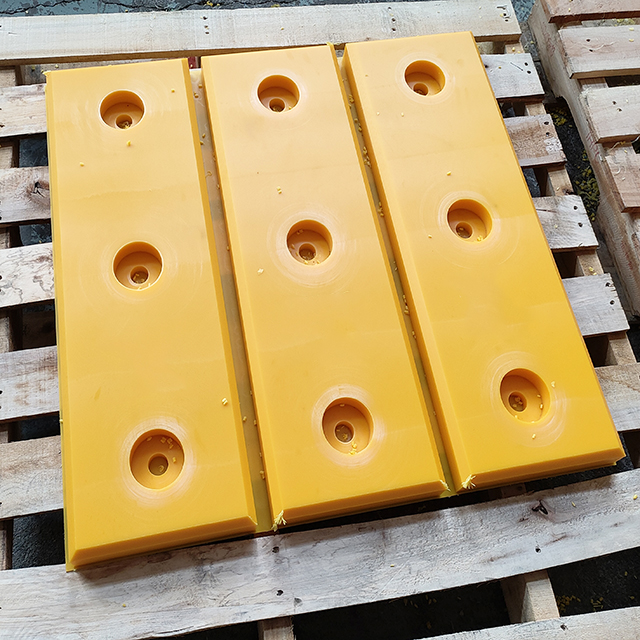 UHMW PE Dock Bumper Plate for Dock Levellers