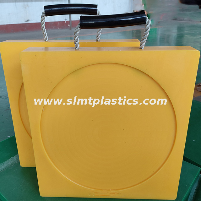 Yellow Crane Outrigger Pads Jack Plates