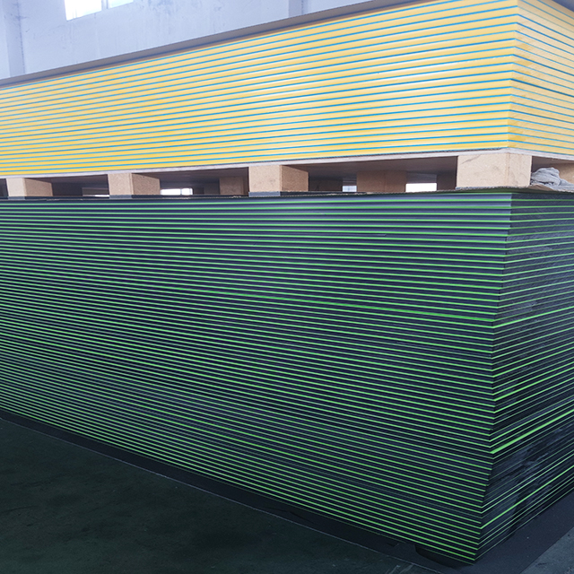 Three Layers Color HDPE Boards